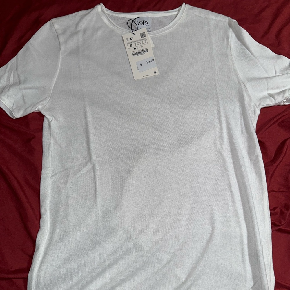ZARA white T-Shirt (NEW)